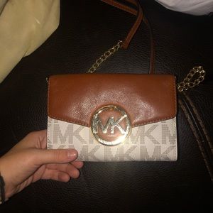 Micheal kors gross body mini wallet purse